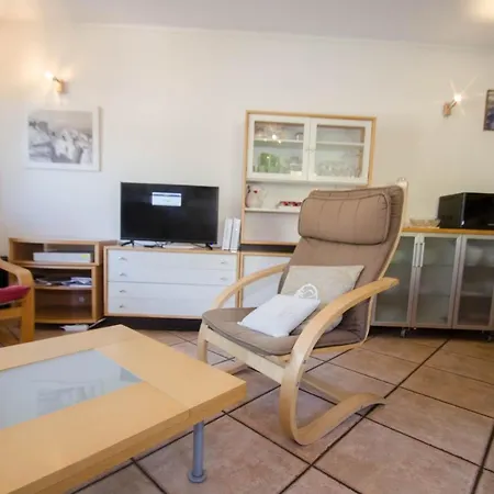 Amijean Apartment